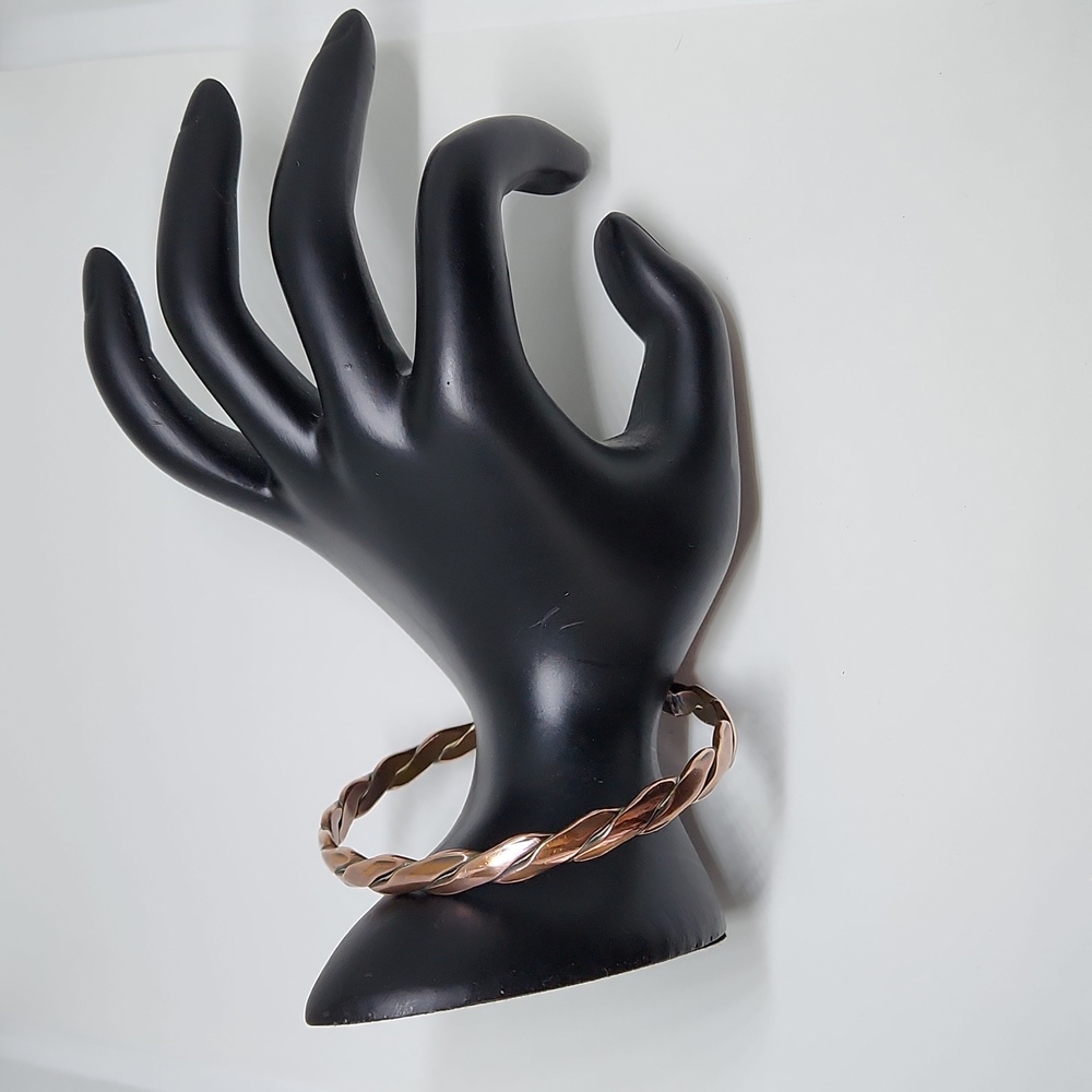 Copper Bangle Bracelet - Picture 3 of 3